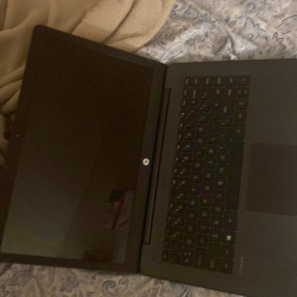 laptop + controller bundle - Picture 2 of 5